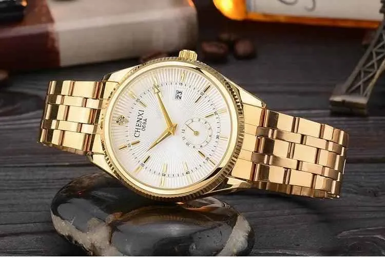 069A - Simple Watch - Golden Quartz Wristwatch for Men