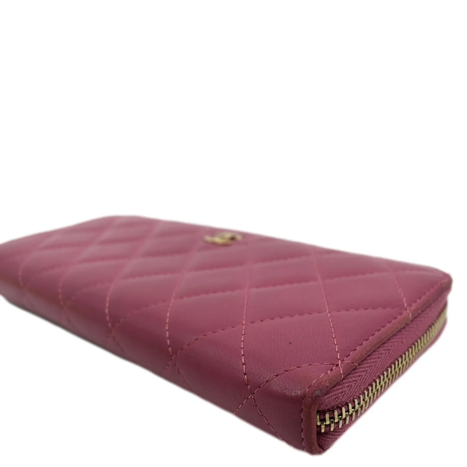 CHANEL CC Quilted Leather Zip Wallet Pink