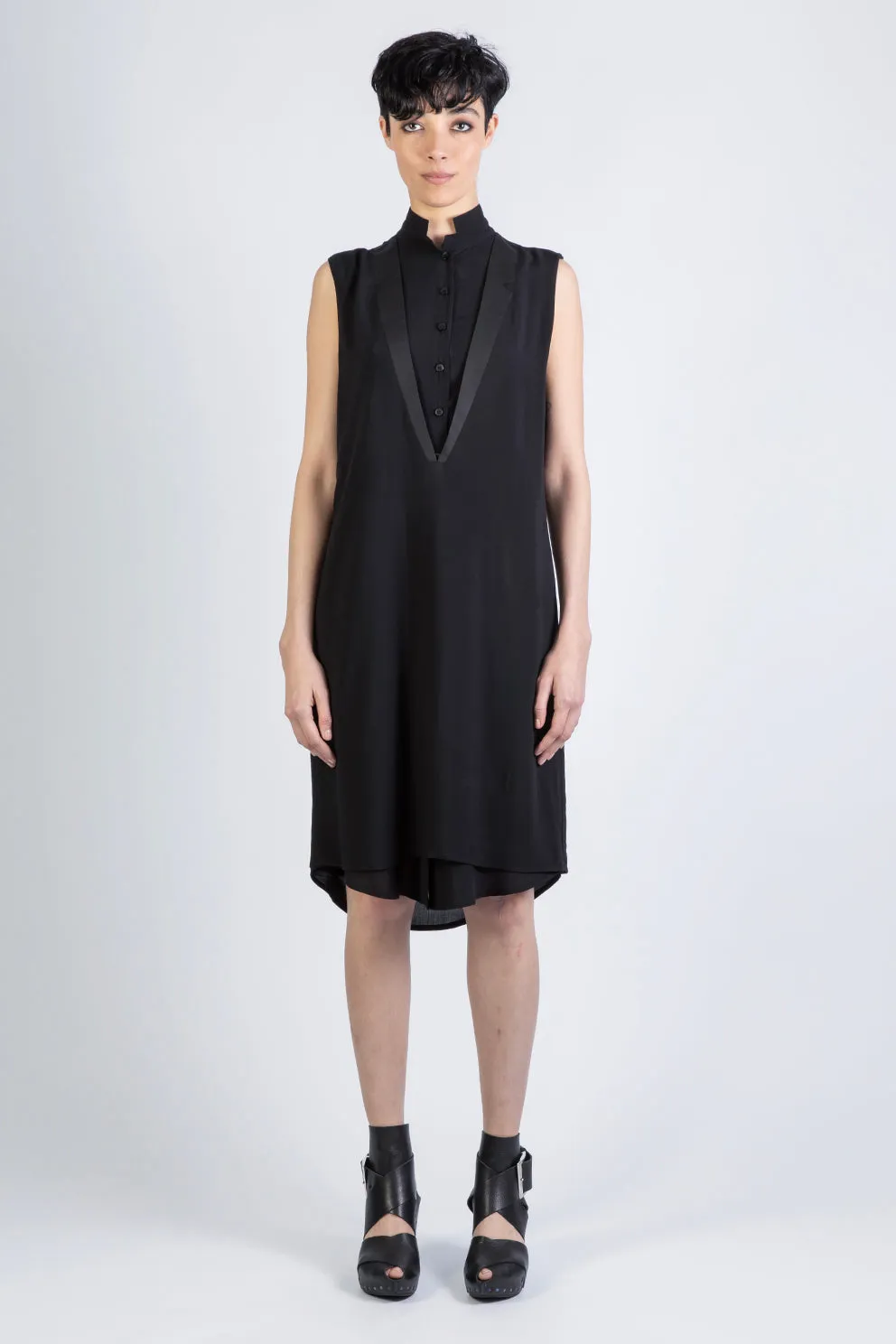 DOUBLE COLLAR - Sleeveless Dress