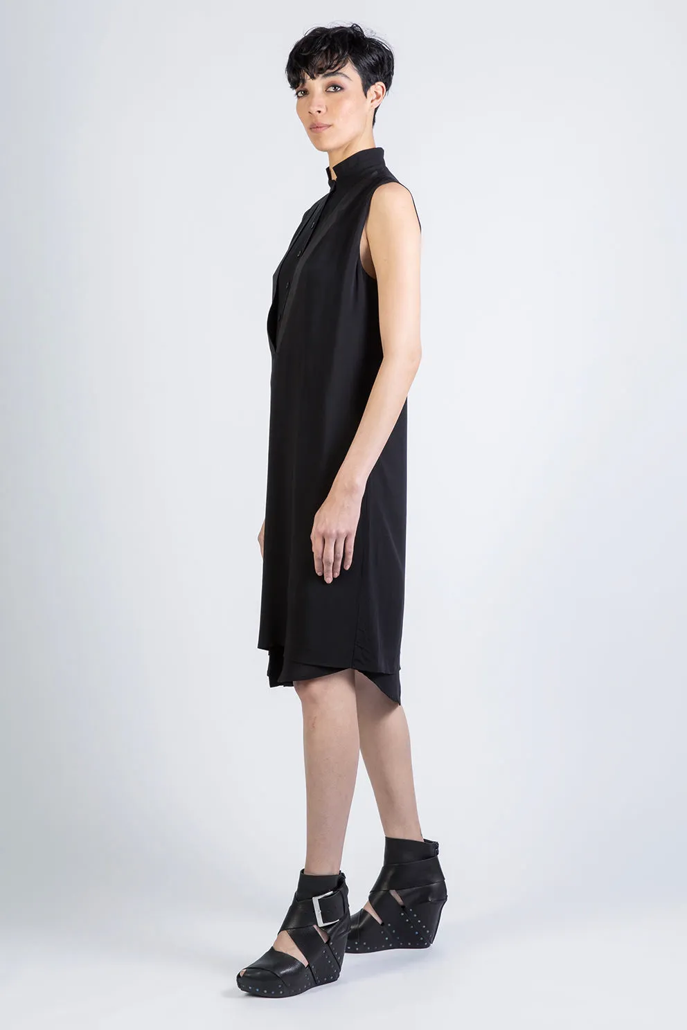 DOUBLE COLLAR - Sleeveless Dress