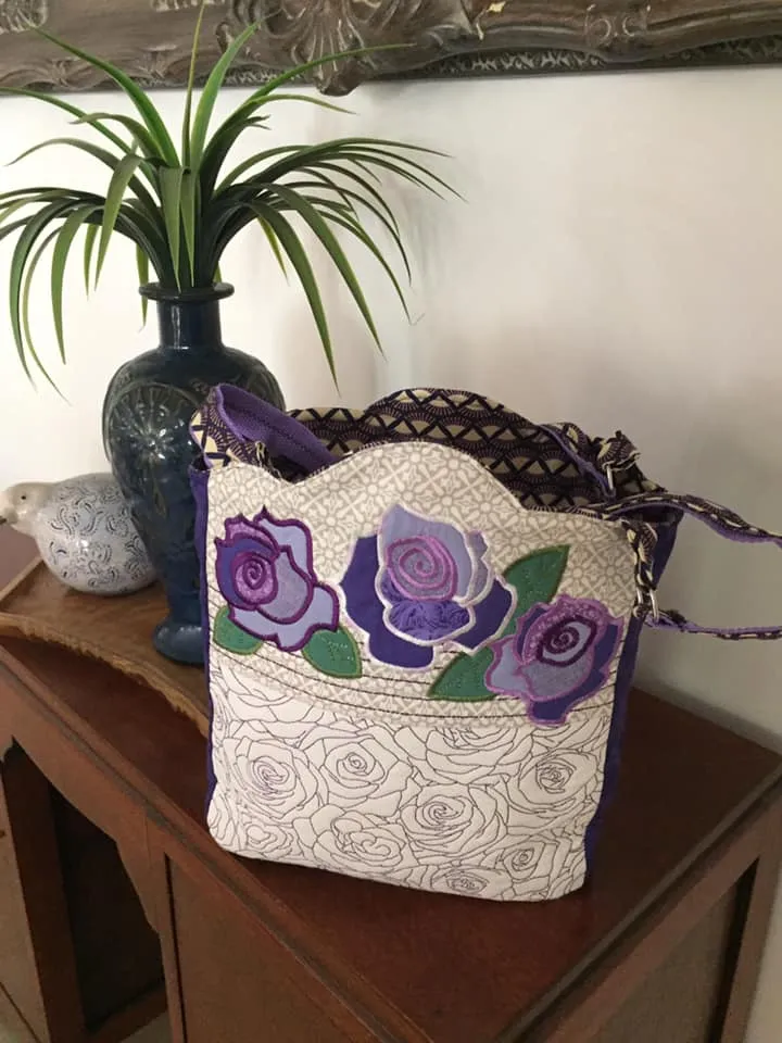 Quilted Roses Bag 6x10 7x12