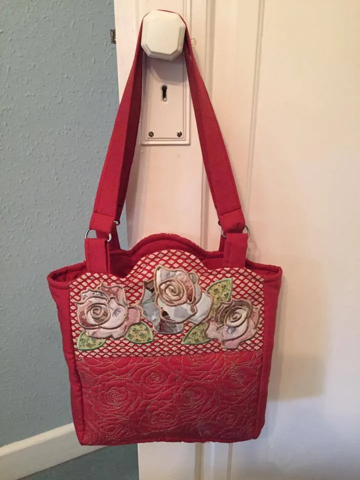 Quilted Roses Bag 6x10 7x12