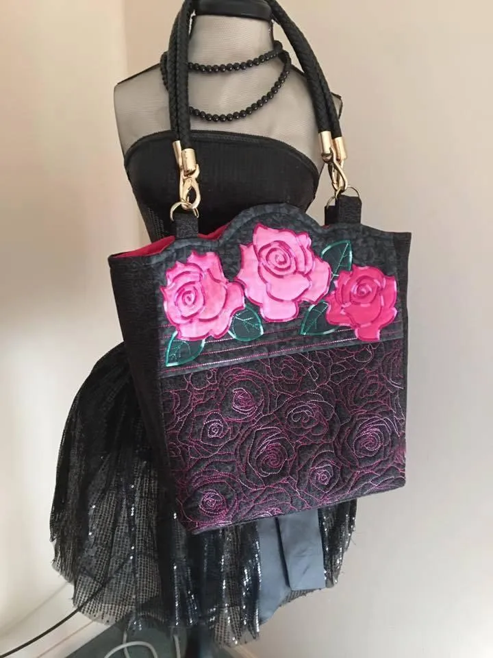 Quilted Roses Bag 6x10 7x12